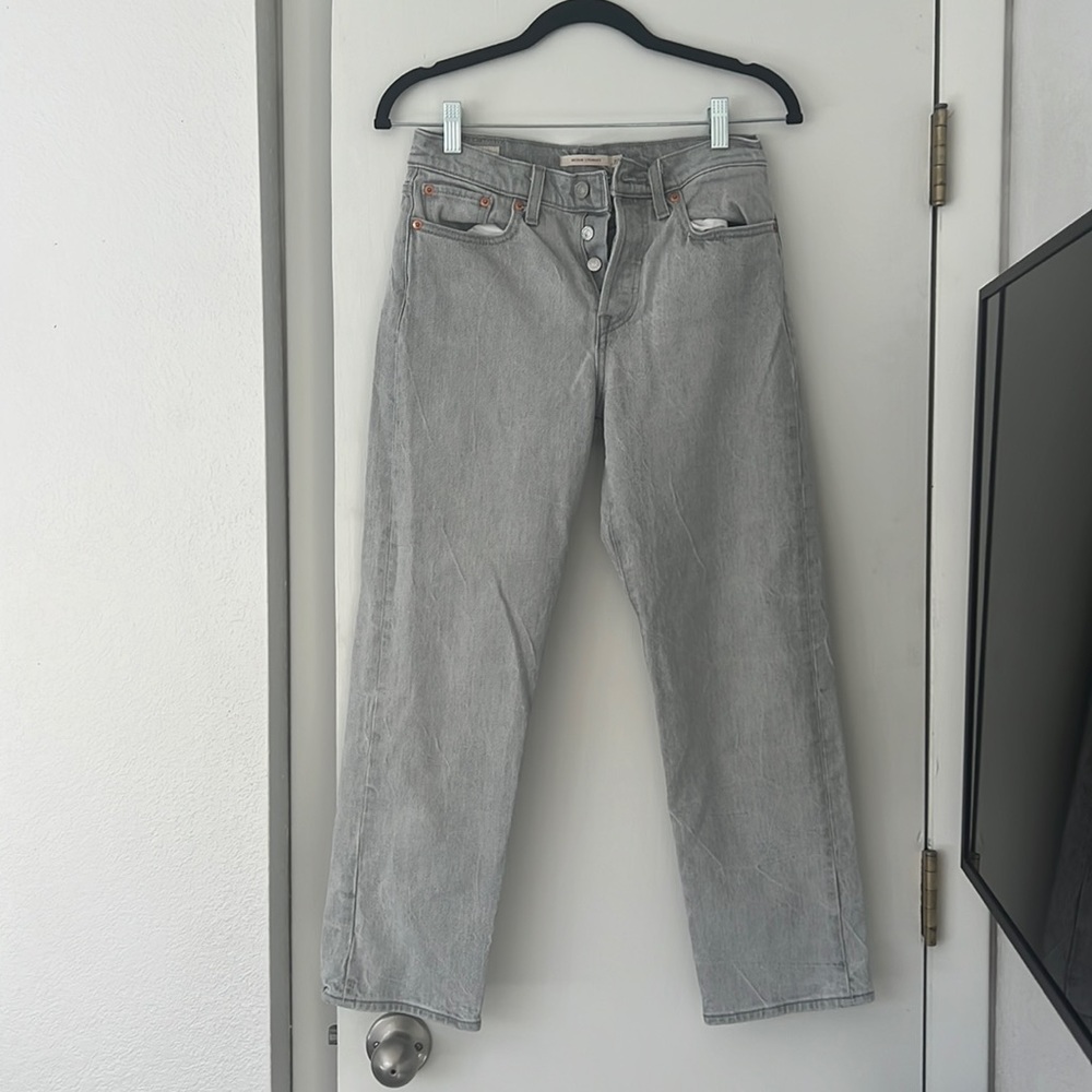 Levi’s Wedgie Straight Jean